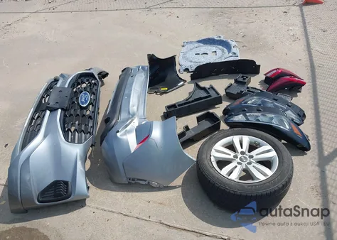 2024 Ford Escape St-Line z USA, uszkodzony, nr VIN 1FMCU0MN7RUA16706